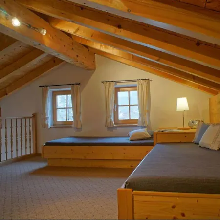 Ferienwohnung Bauernsuite Daire Bad Wiessee