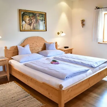Daire Ferienwohnung Bauernsuite Bad Wiessee